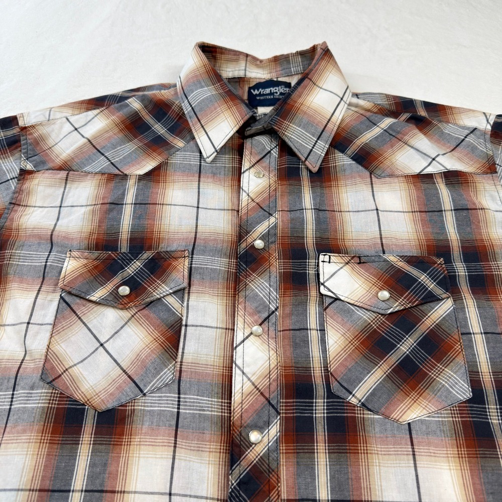 Wrangler Western Shirt Mens 17.5 XL Brown Plaid Good Pearl Snap Short Sleeve - Picture 3 of 9